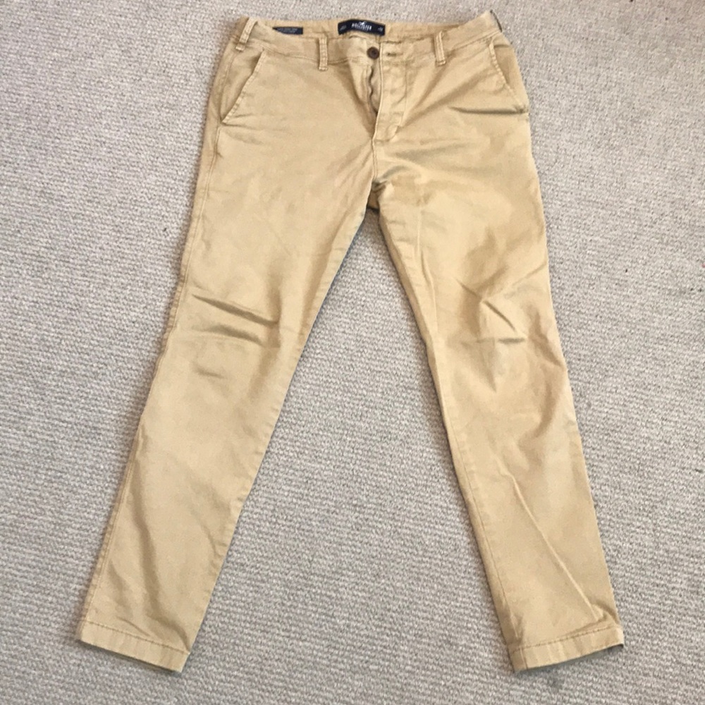 Hollister Super Skinny Chino Size 32 Like New!